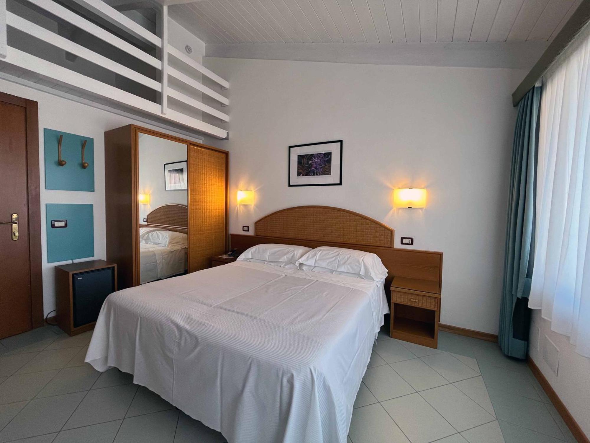 Hotel Regina ฟอร์เต เดย์ มาร์มี ภายนอก รูปภาพ